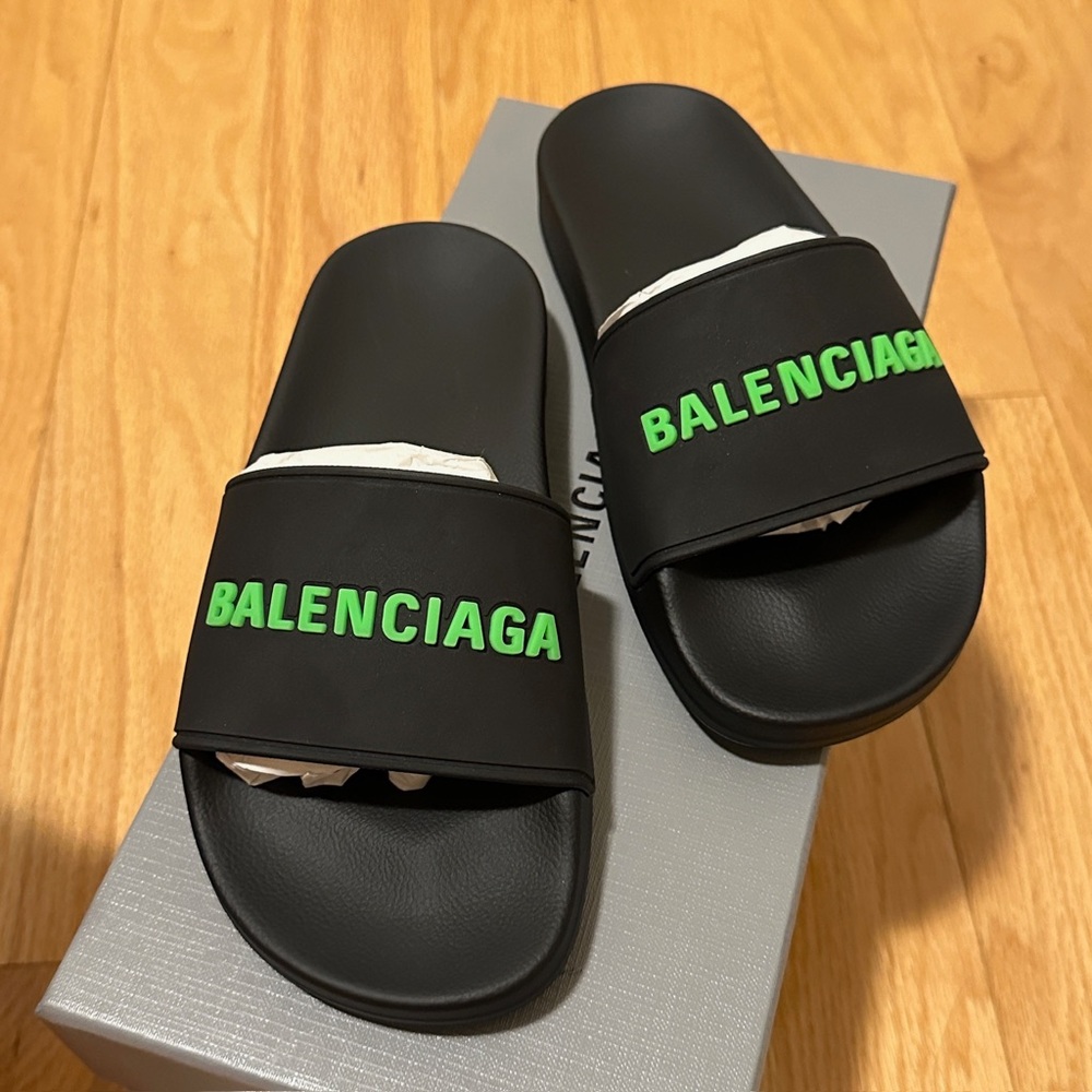 Women’s Balenciaga Black Slides with Green Logo size 35